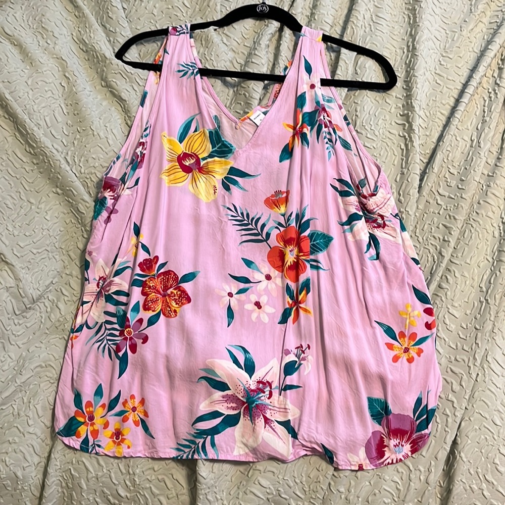 Old Navy Floral Tank